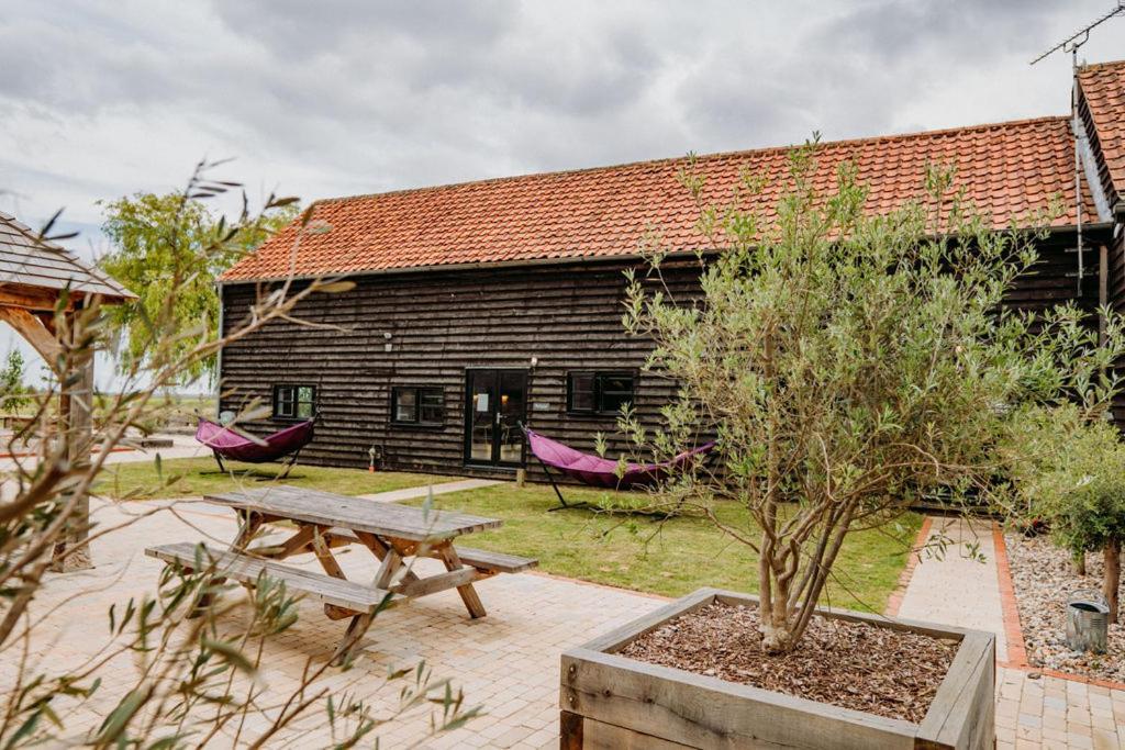 Creeksea Place Barns Burnham-on-Crouch Zewnętrze zdjęcie